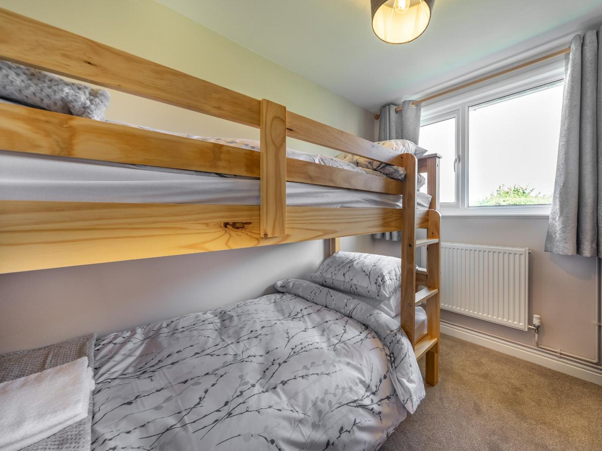 Meadowcroft Villa Bettws Disserth Bagian luar foto
